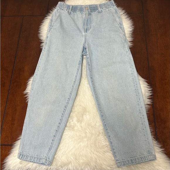 Madewell Size S Pull-On Balloon Jeans in Brittany Wash TENCEL Denim Edition Blue - Picture 6 of 16